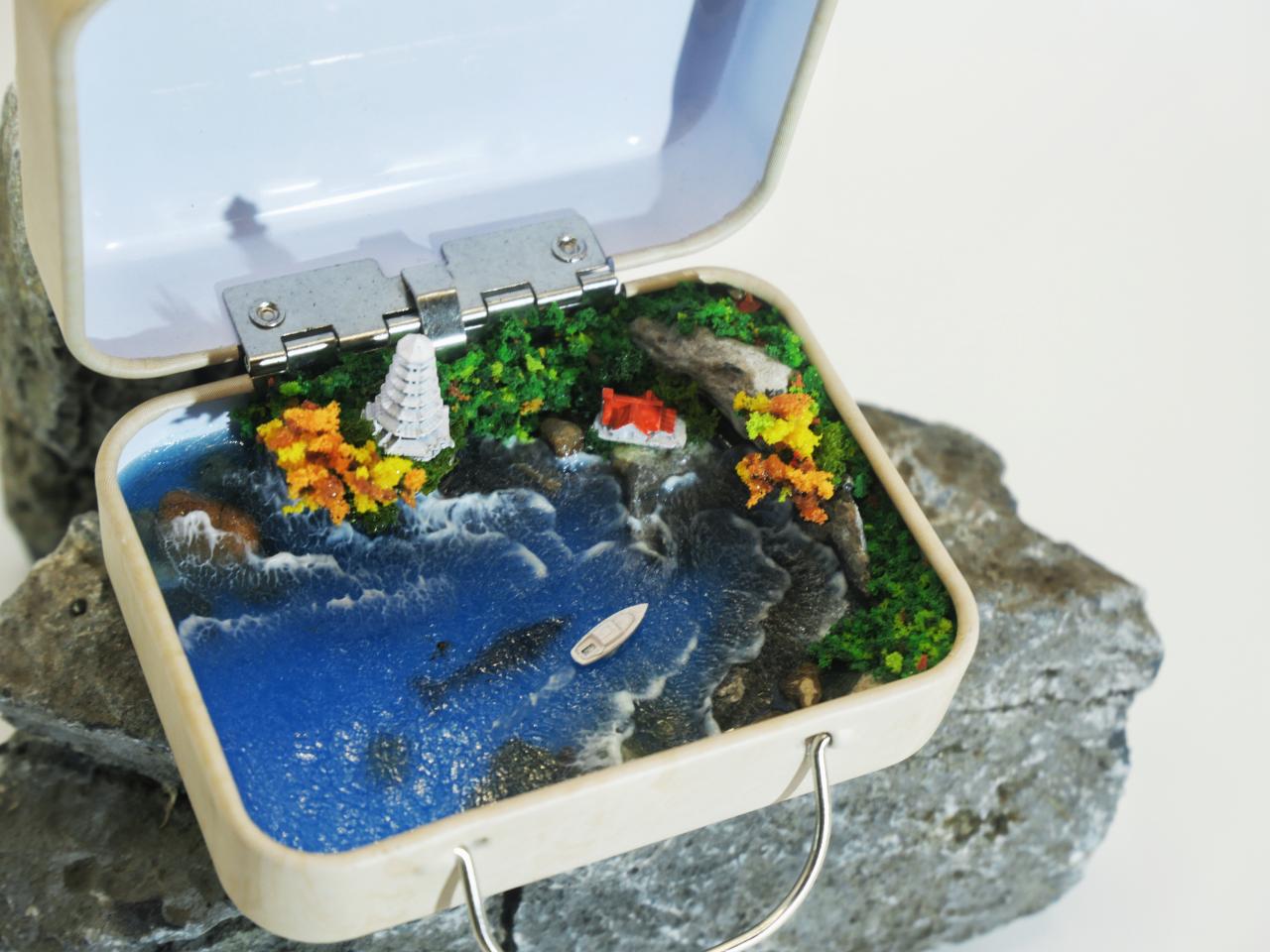 [VIRIDIA]Mini tower, shoreline view，Landscape model；ID00002