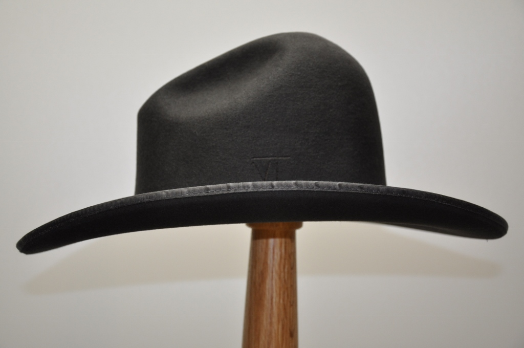 Gray Ridge & Frosted Stone