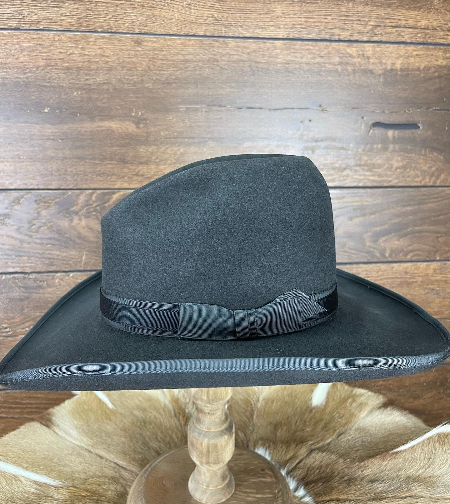 Inky Night & Waning Moon