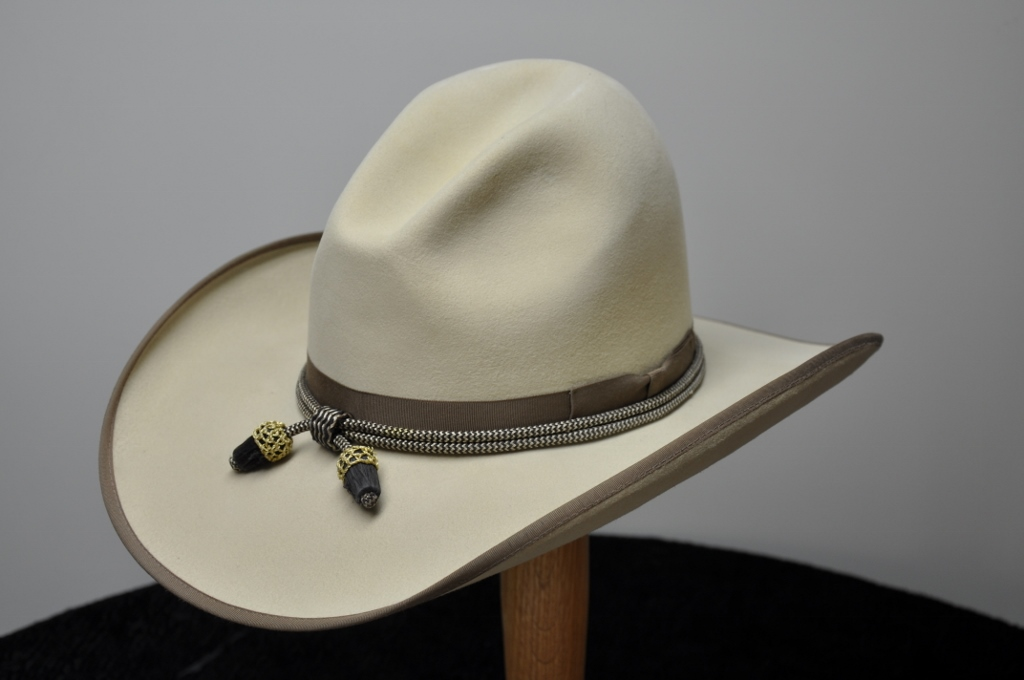 Wind Song & Flowing Gold