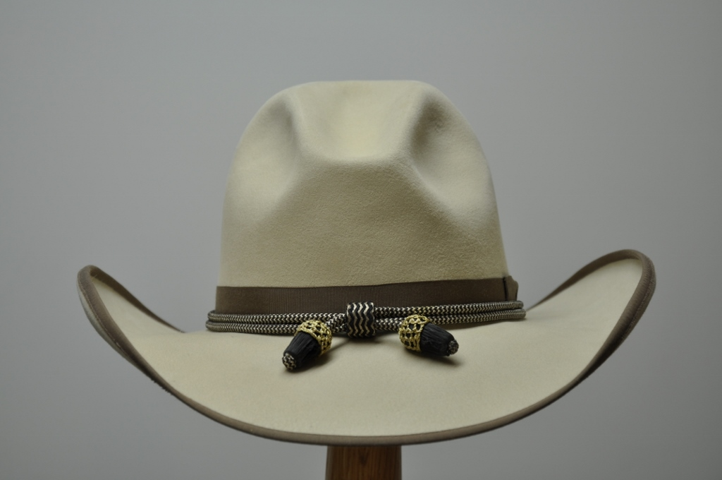 Wind Song & Flowing Gold