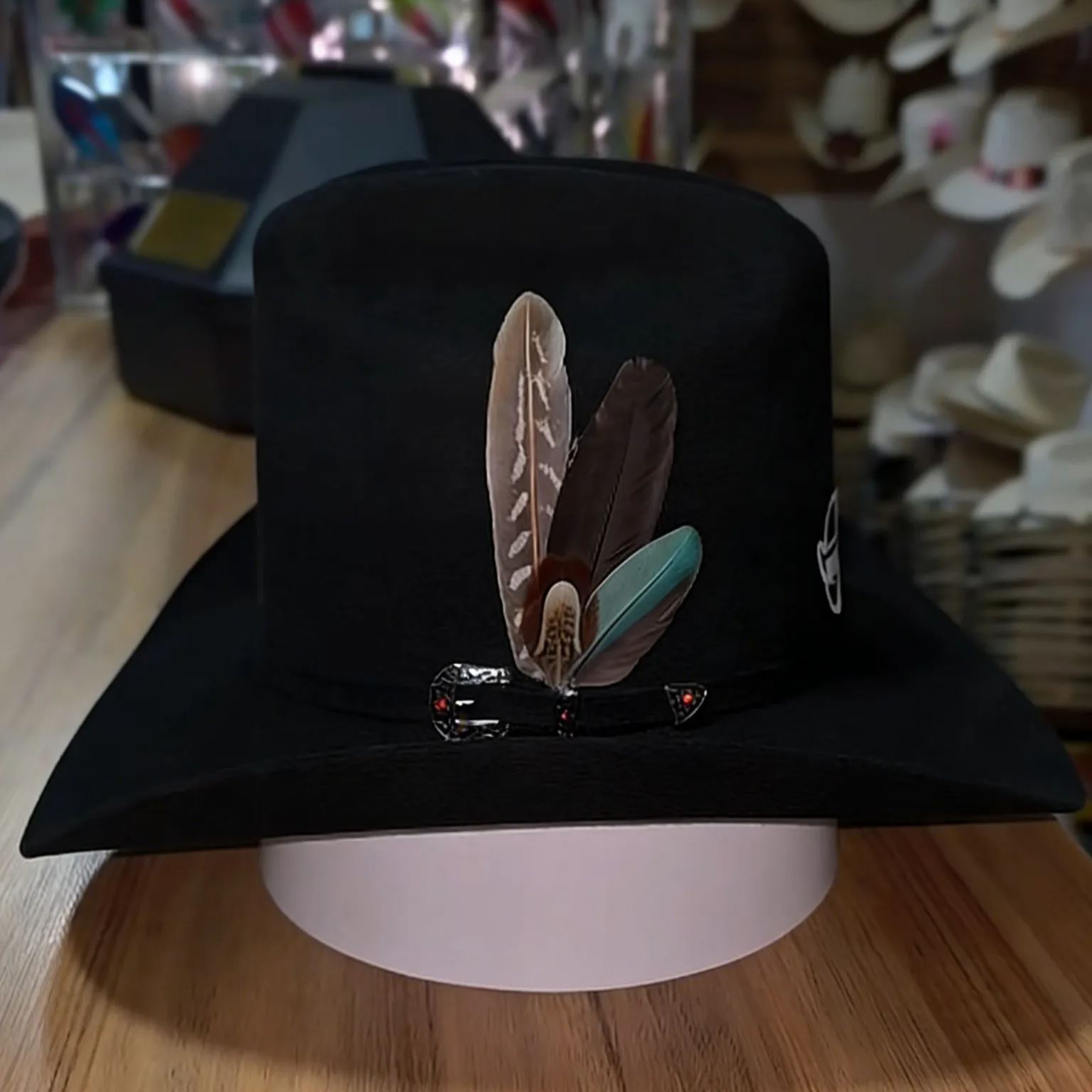 Night Feather Badge