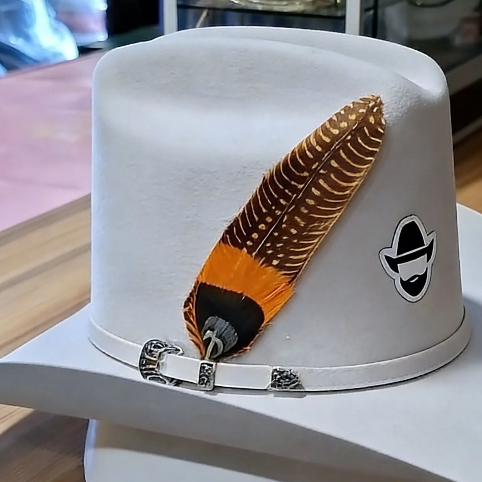 Moon White Silver Loop