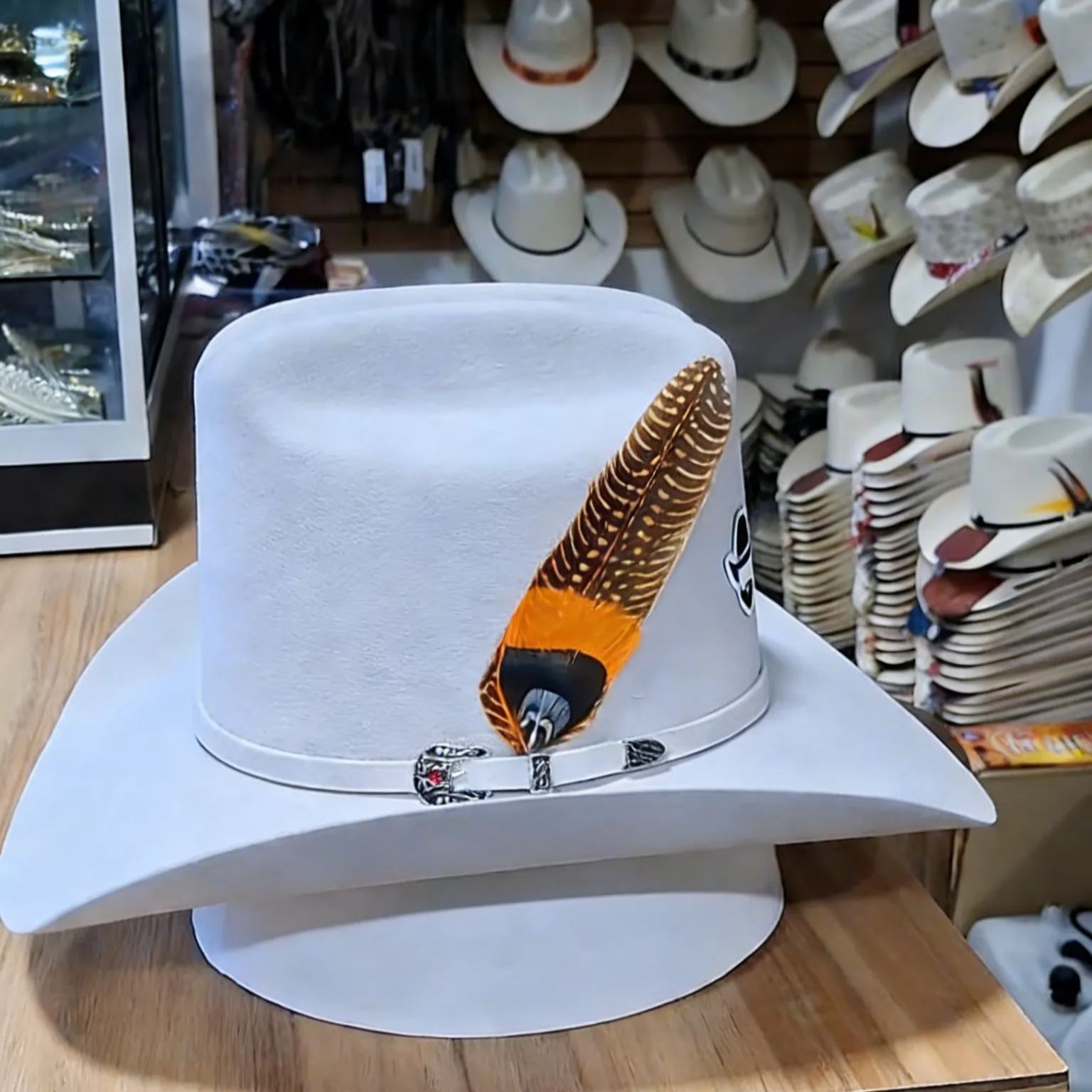 Moon White Silver Loop