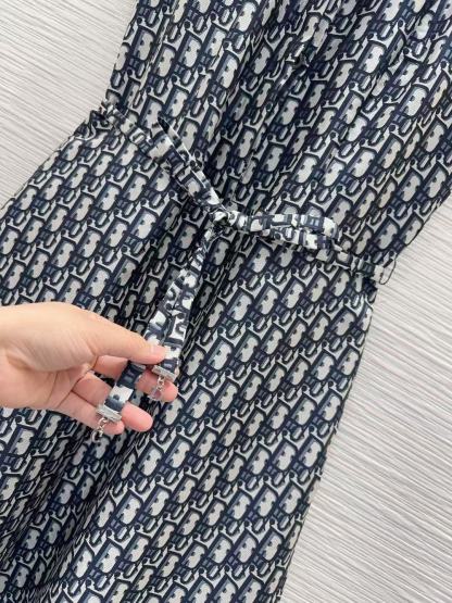 DR 26SS New Vintage Sleeveless Midi Dress