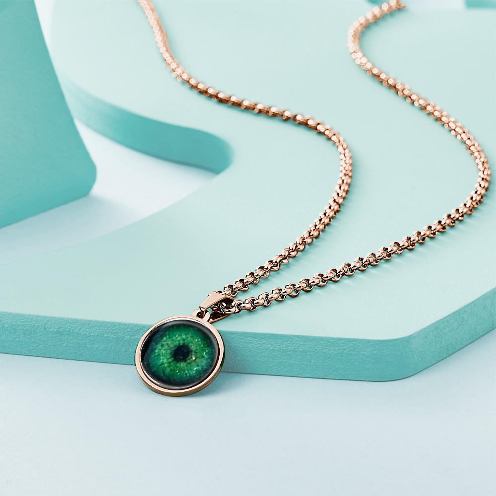 Personalized Eye Photo Necklace – Custom Pupil Pendant Unique Valentine’s Day Gift