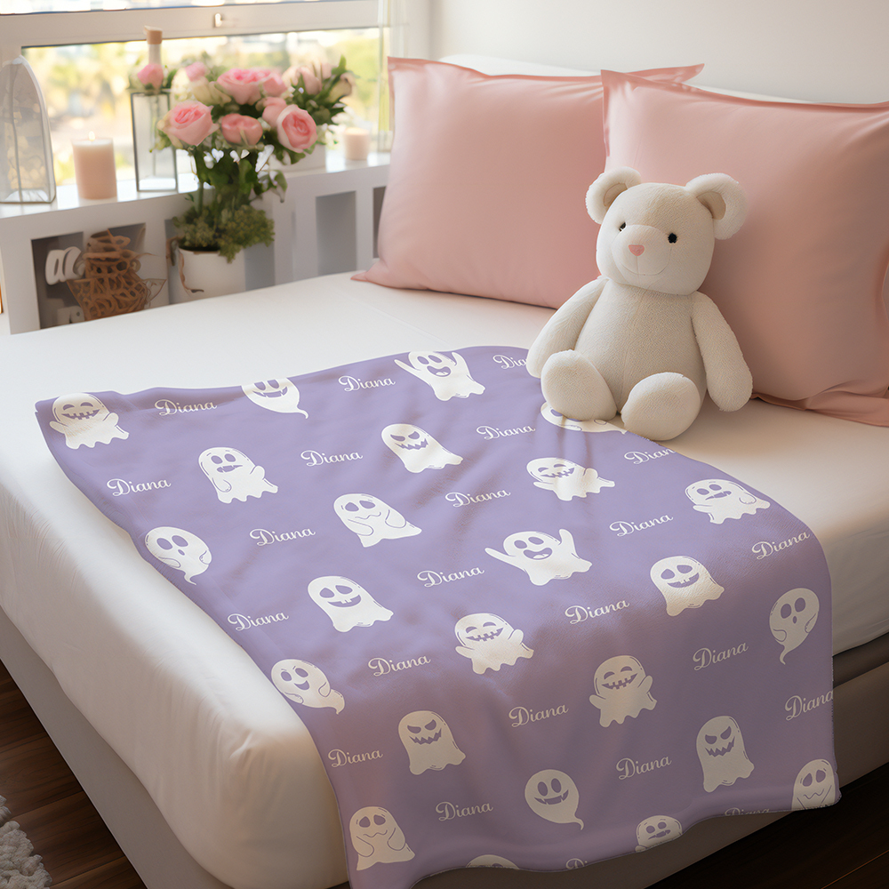 Personalized Name Spooky Ghost Pattern Blanket – Custom Name Engraving Halloween Gift