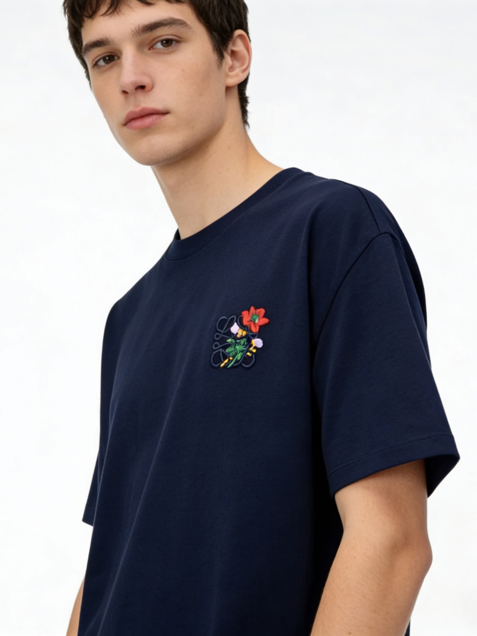 Floral Embroidered Crew Neck T-Shirt -- Luxury Feel