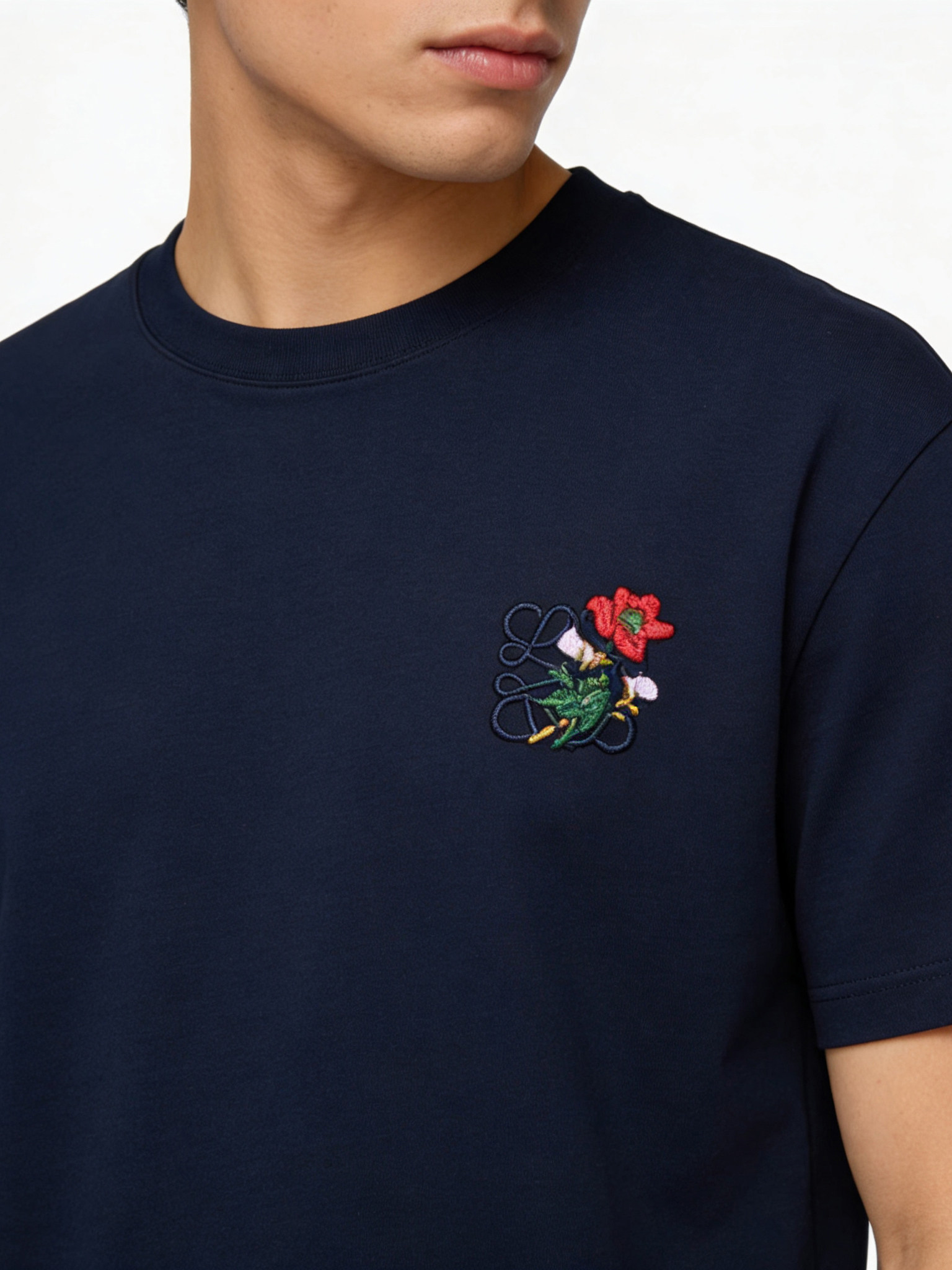 Floral Embroidered Crew Neck T-Shirt -- Luxury Feel