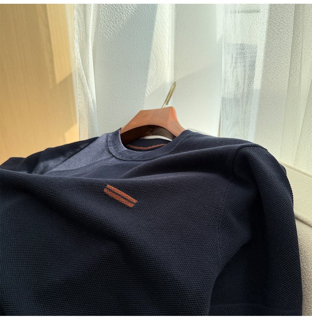 Men’s Navy Textured Knit Tee – Minimal Chest Logo Short Sleeve 