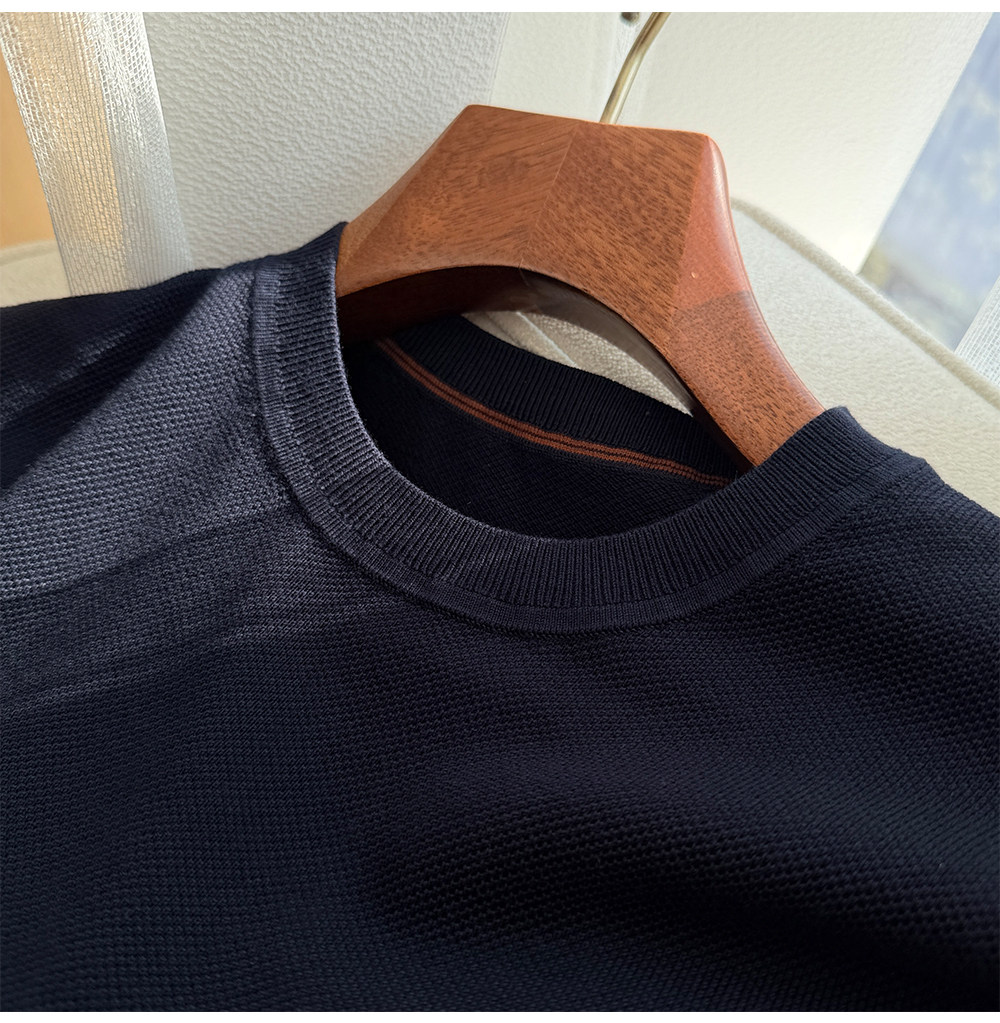 Men’s Navy Textured Knit Tee – Minimal Chest Logo Short Sleeve 