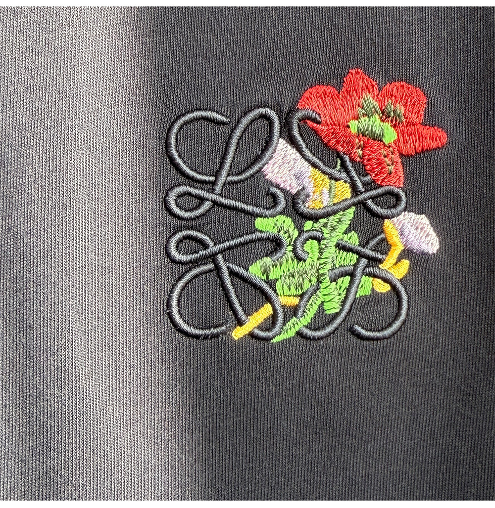 Floral Embroidered Crew Neck T-Shirt -- Luxury Feel