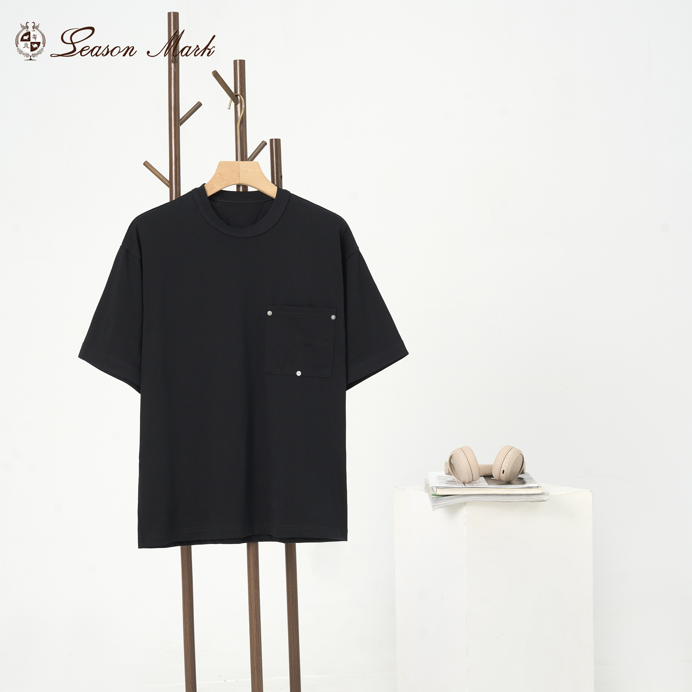 Heavyweight Oversized Pocket Tee – Built for Everyday Comfort