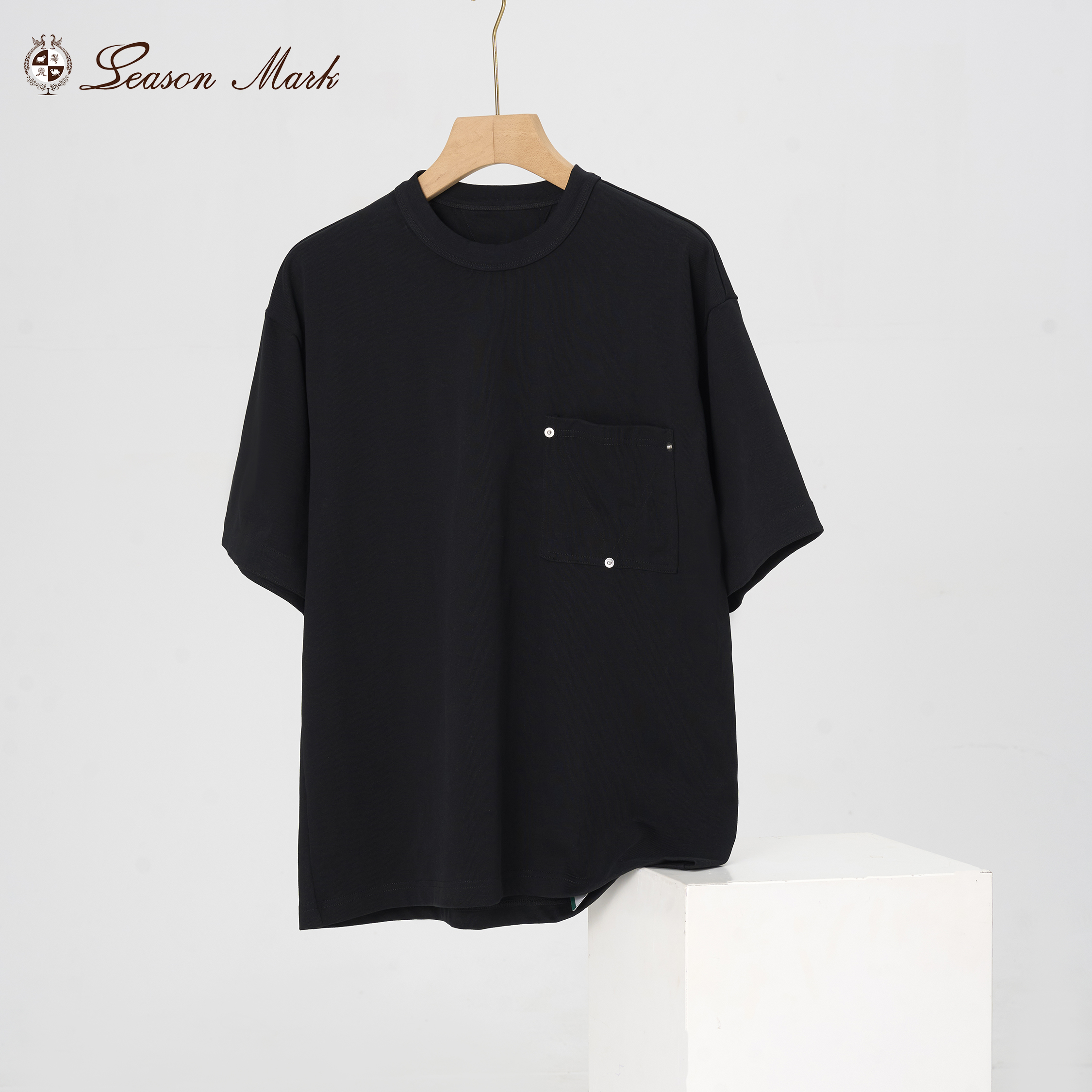 Heavyweight Oversized Pocket Tee – Built for Everyday Comfort