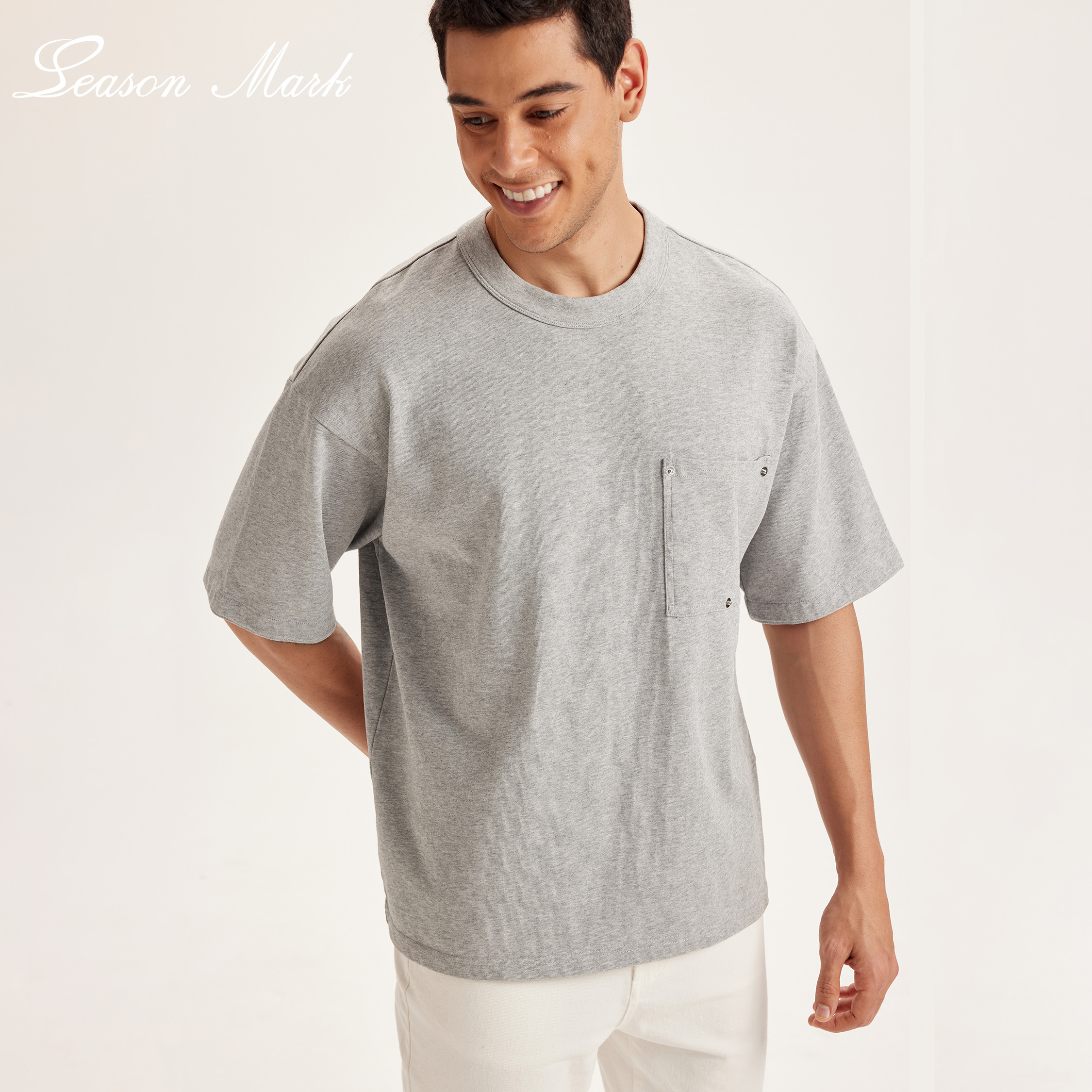 Heavyweight Oversized Pocket Tee – Built for Everyday Comfort