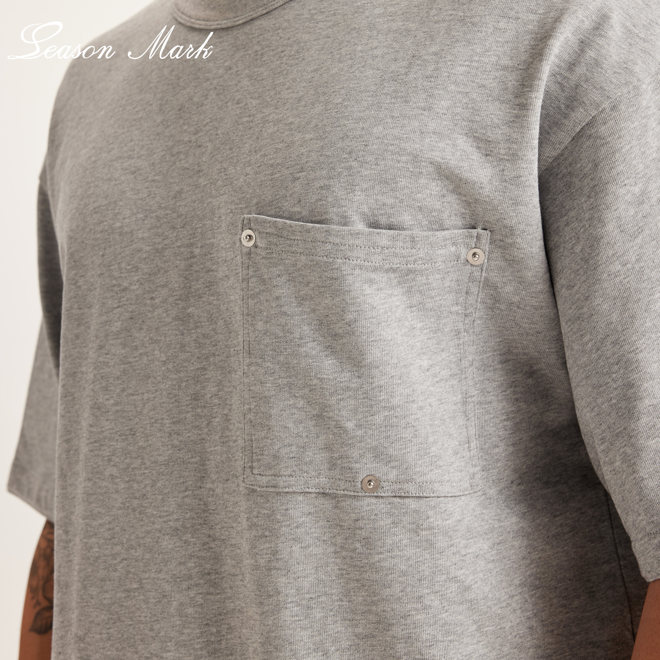 Heavyweight Oversized Pocket Tee – Built for Everyday Comfort