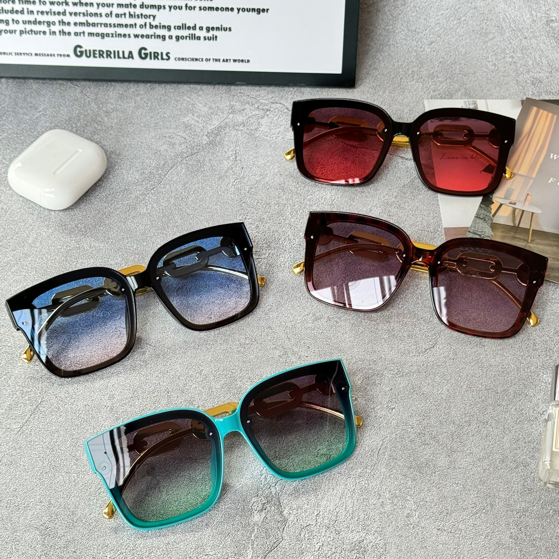 Sunglasses link - Click the link to pay, images for reference only