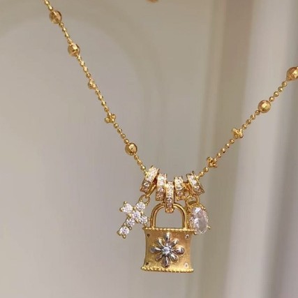 Jewelry 59.9 USD Link -Click here