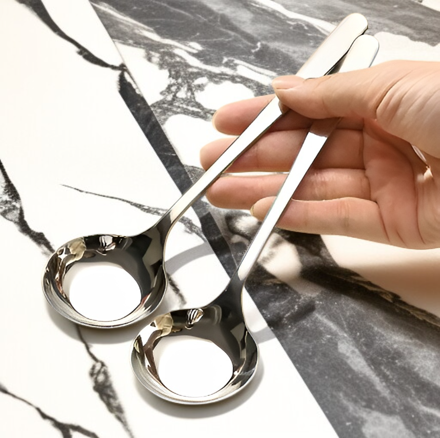 Łatwe do czyszczenia łóżko ze stali nierdzewnej