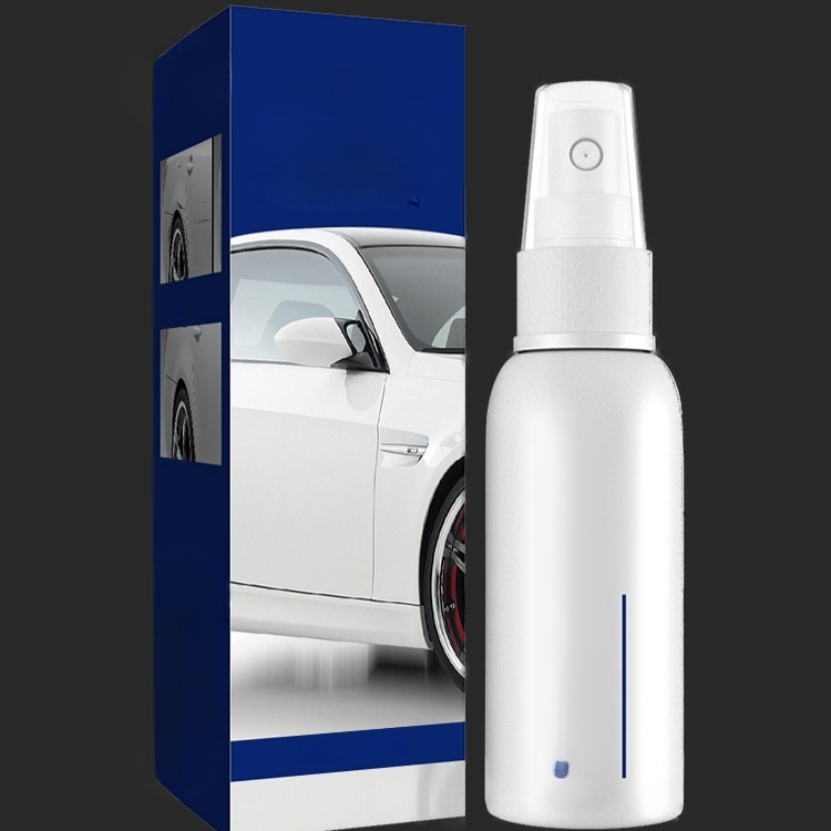 Spray do naprawy i pielęgnacji zarysowań na samochodzie