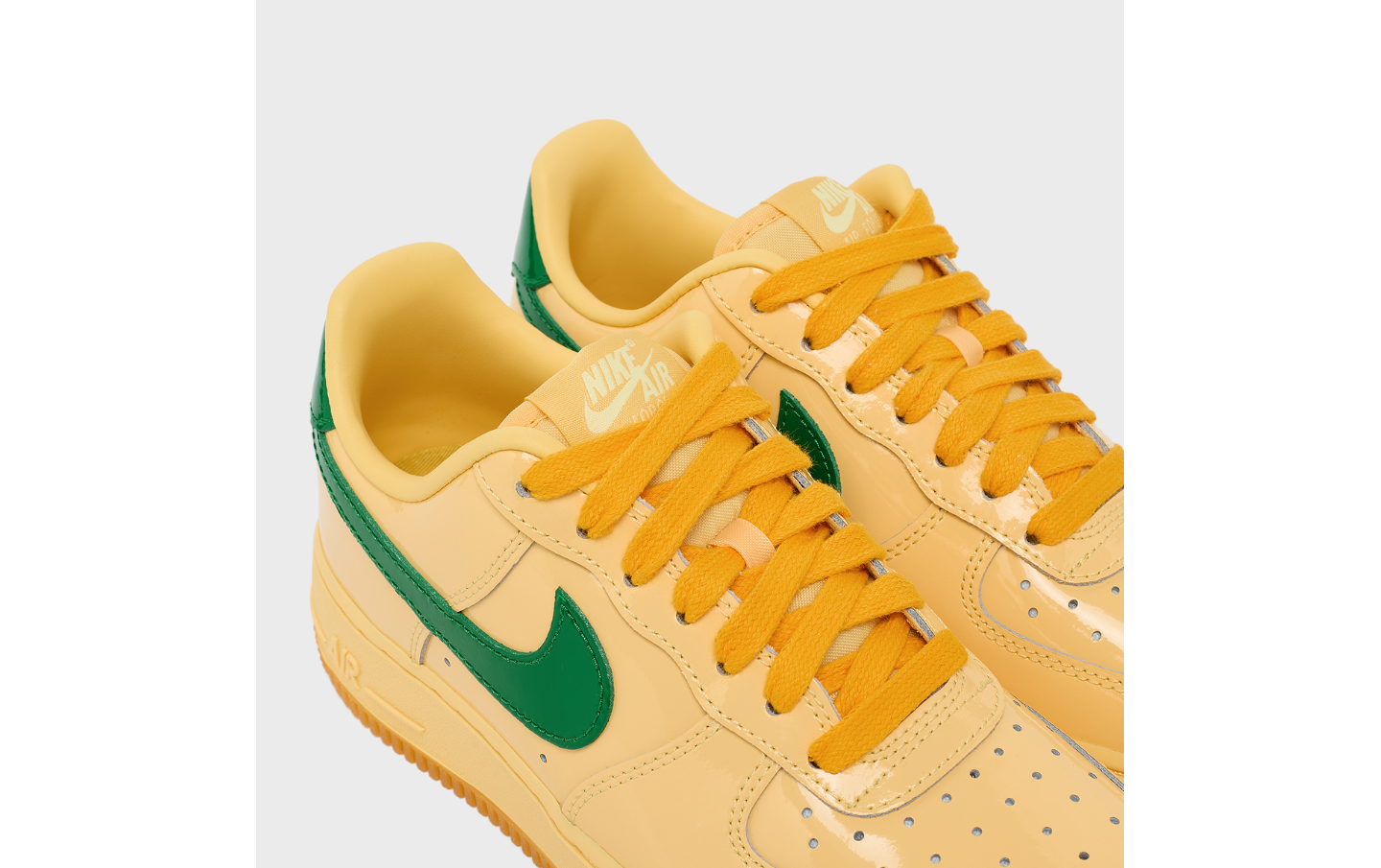    New Sold Out Nithtke Wmns Air Force 1 Low Patent Leather "Topaz Gold"