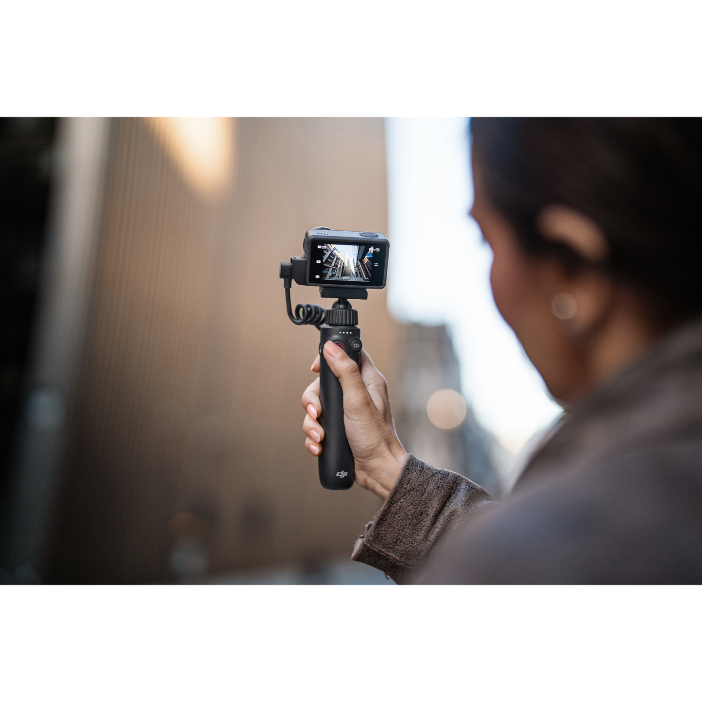 DthtJI Osmo Action Multifunctional Charging Handle