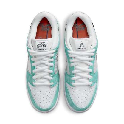 nithtke x APRIL SKATEBOARDS SB duthtnk Low ��Turbo Green��