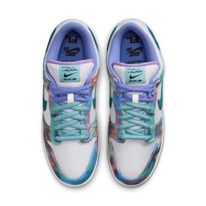 nithtke x Futura Laboratories SB duthtnk Low ��Bleached Aqua��