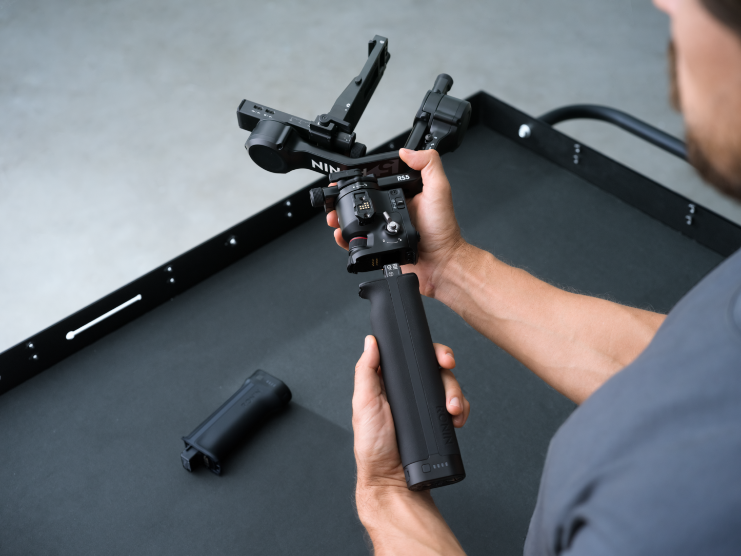 DthtJI RS 5 Gimbal Stabilizer