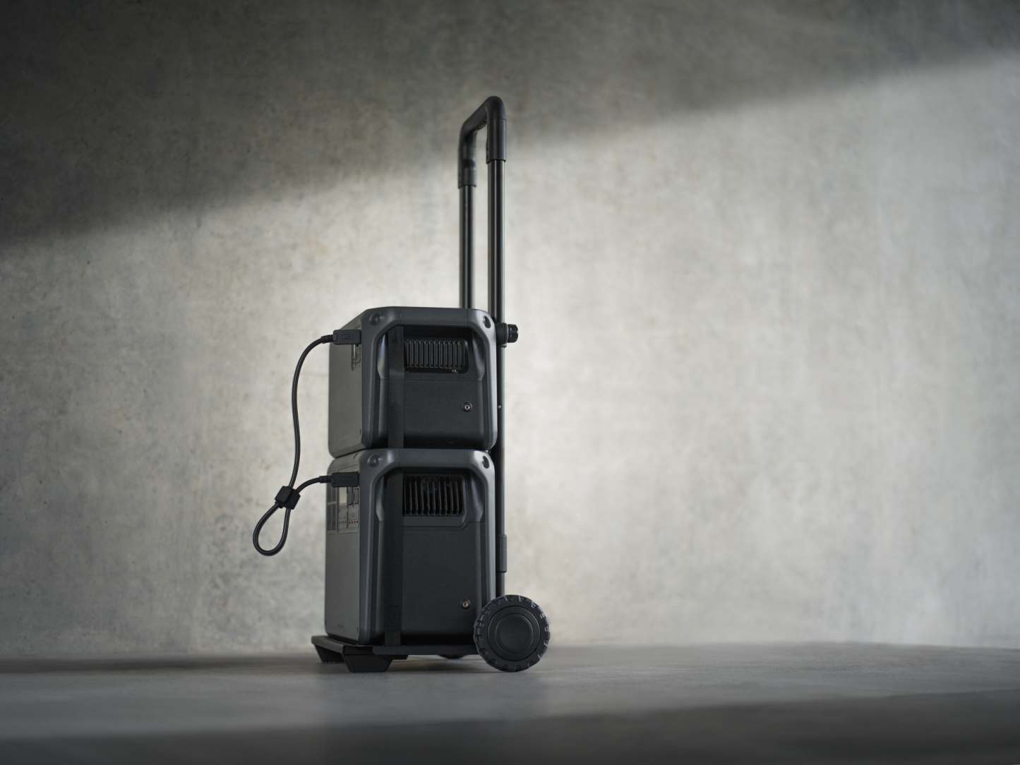 DthtJI Power 2000 Portable Power Station