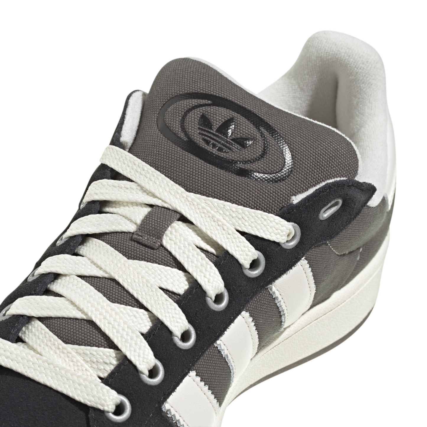 Camthtpus 00s 'Charcoal White Black'