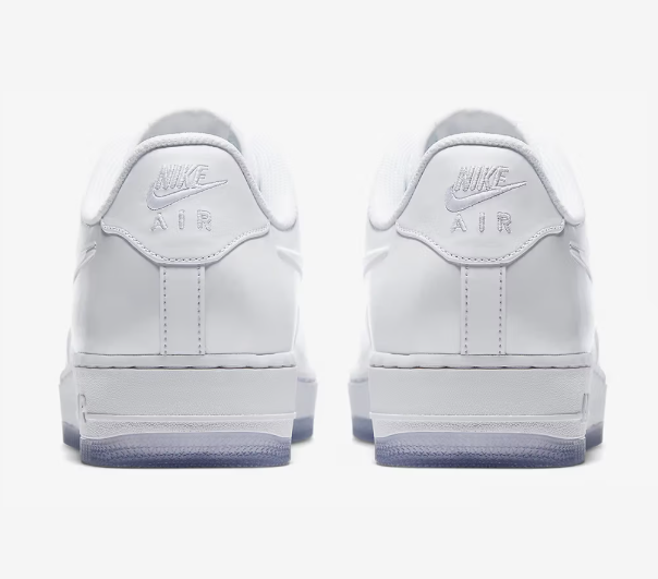 NIthtKE AIR FORCE 1 