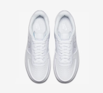 NIthtKE AIR FORCE 1 