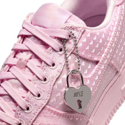 AIR FORCE 1 '07 SE VALENTINE'S DAY