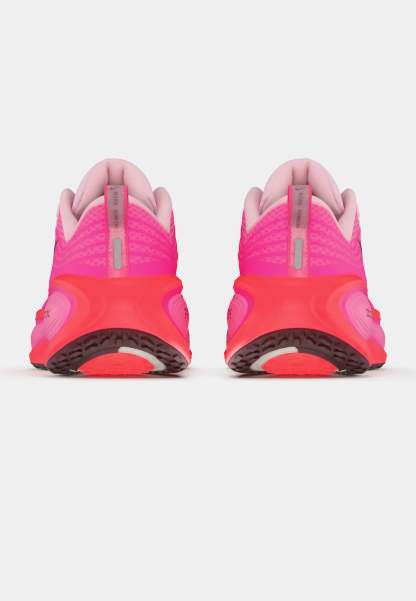 VOMERO PLUS - Running shoes