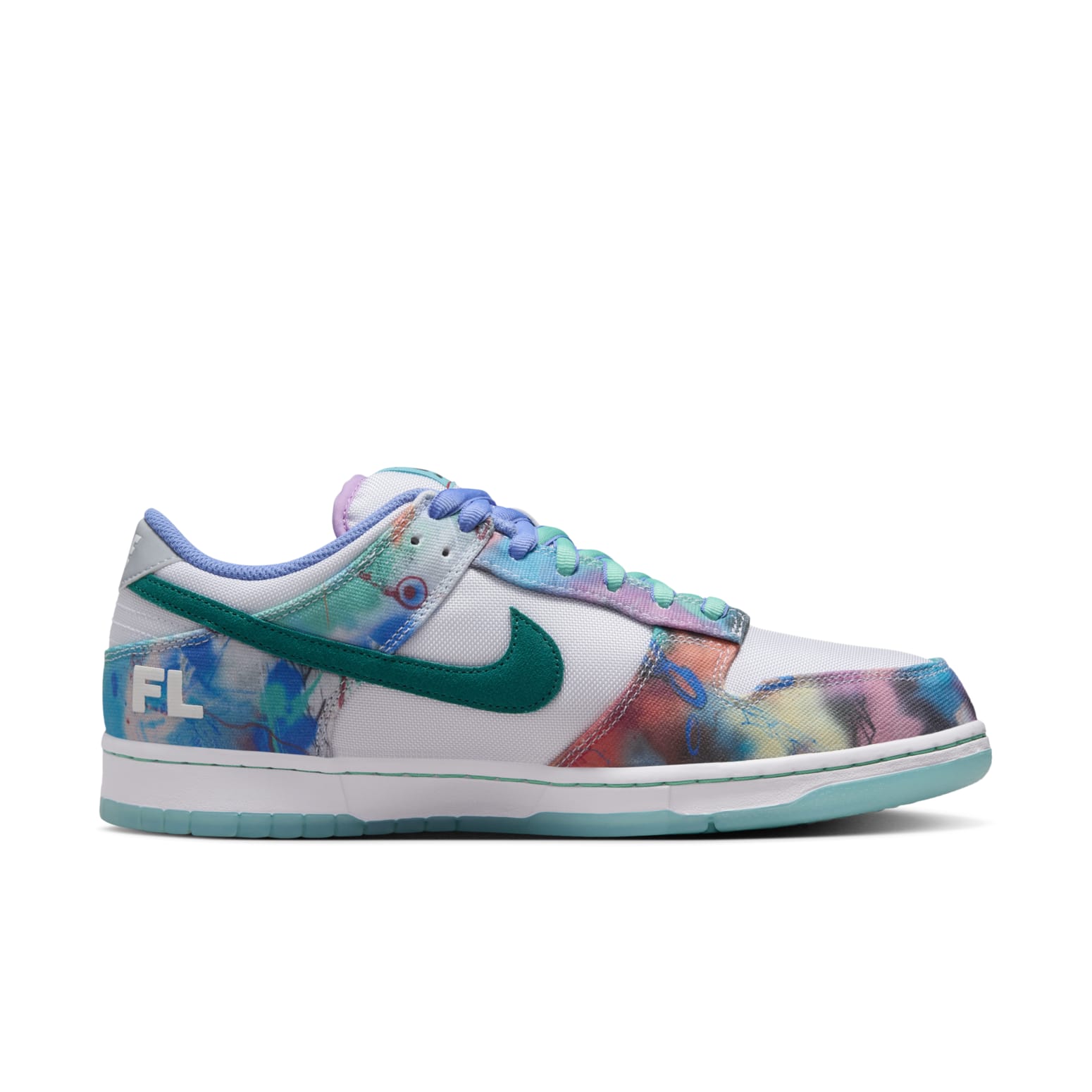nithtke x Futura Laboratories SB duthtnk Low ��Bleached Aqua��