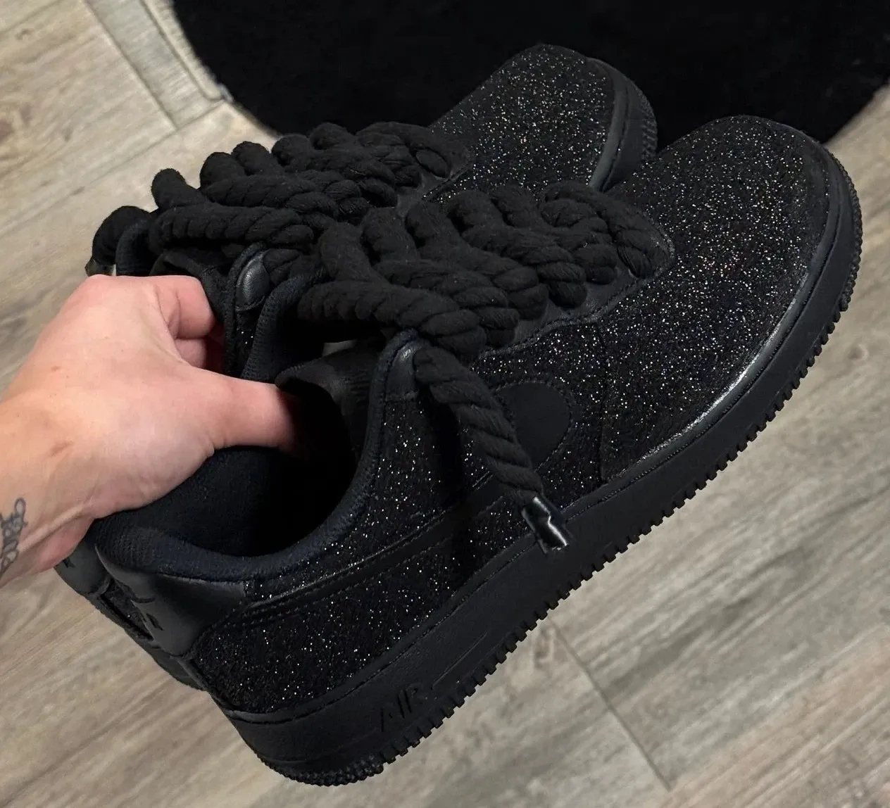 AIthtR forthtce GLITTER BLACK