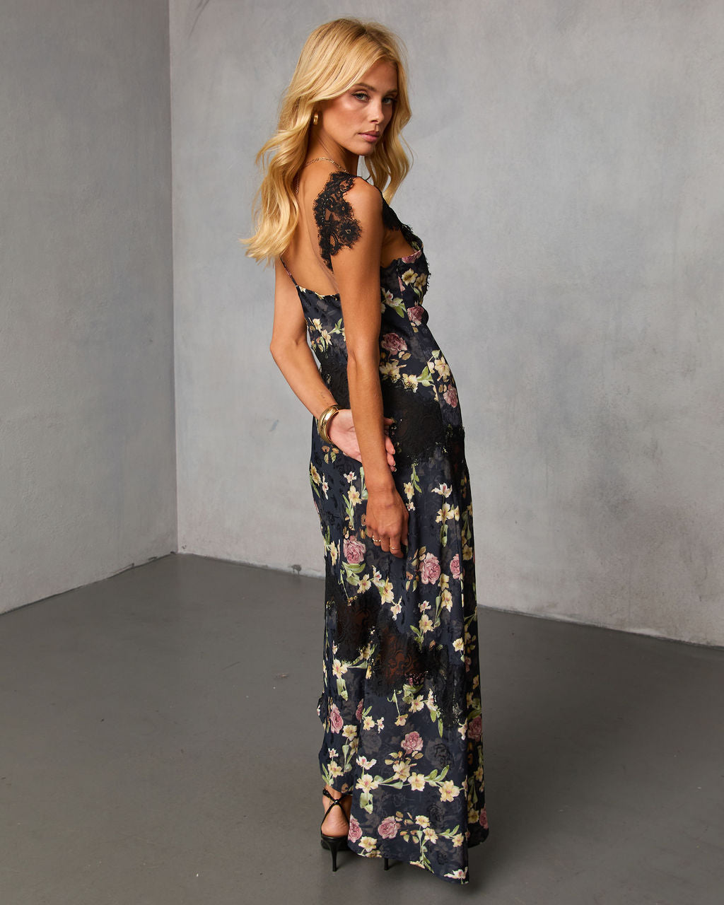 Rominah Printed Asymmetric Lace Trim Maxi Dress-Vogue Logic