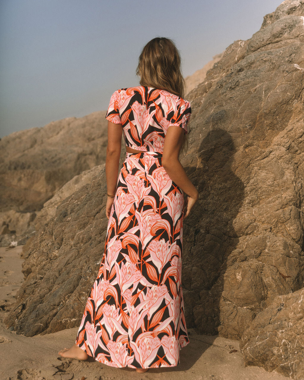 When Tulips Kiss Wrap Crop Top-Vogue Logic