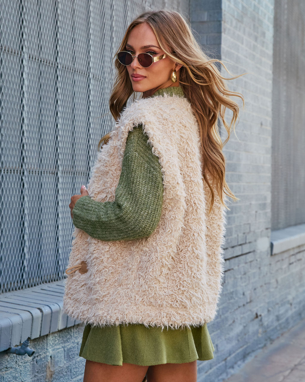 Golden Haze Shaggy Fur Vest-Vogue Logic