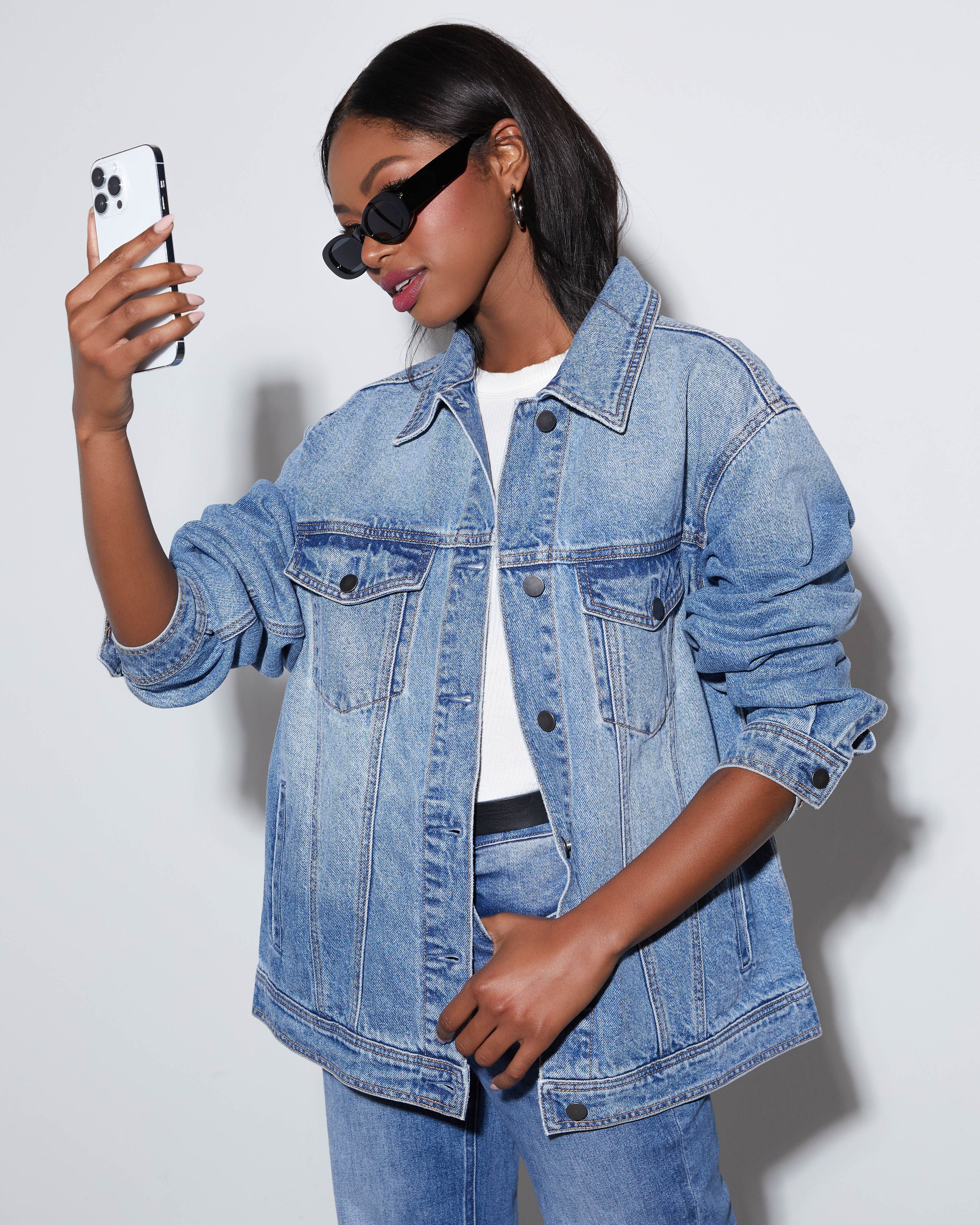 Influencer Oversized Denim Jacket-Vogue Logic