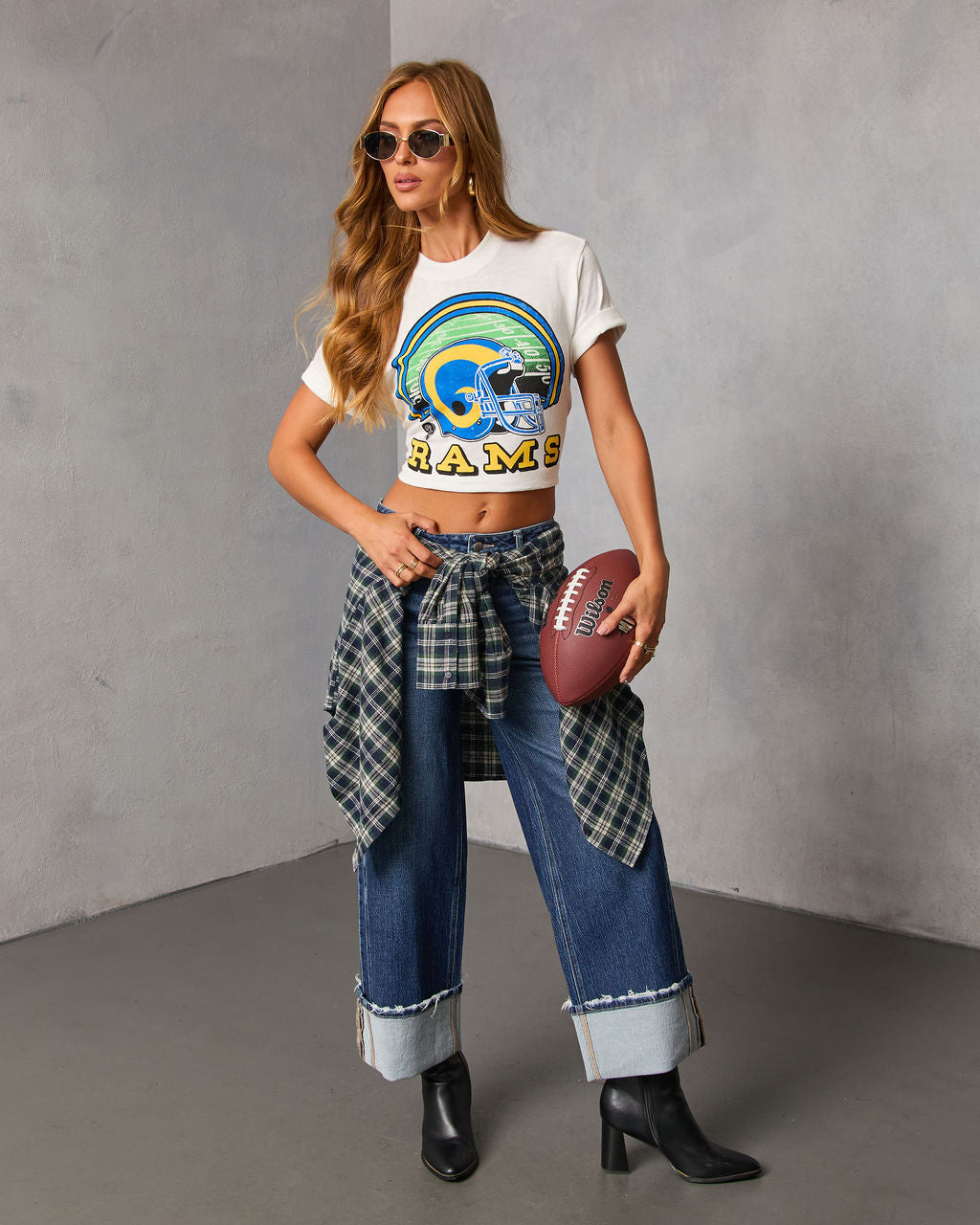 Los Angeles Rams Short Sleeve Graphic Tee-Vogue Logic