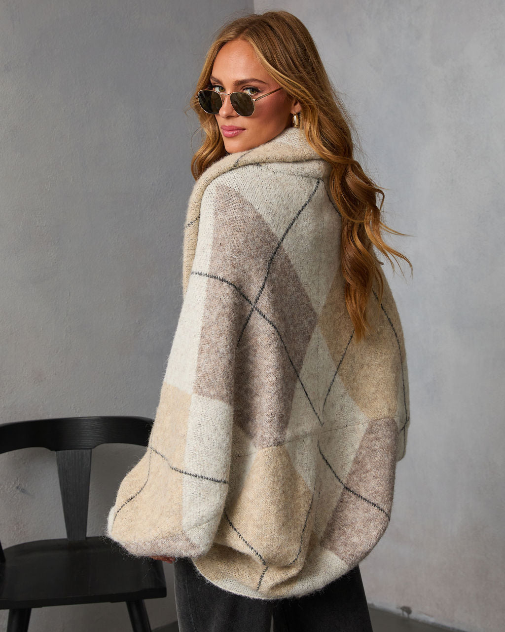 Marenne Cropped Argyle Print Cardigan-Vogue Logic