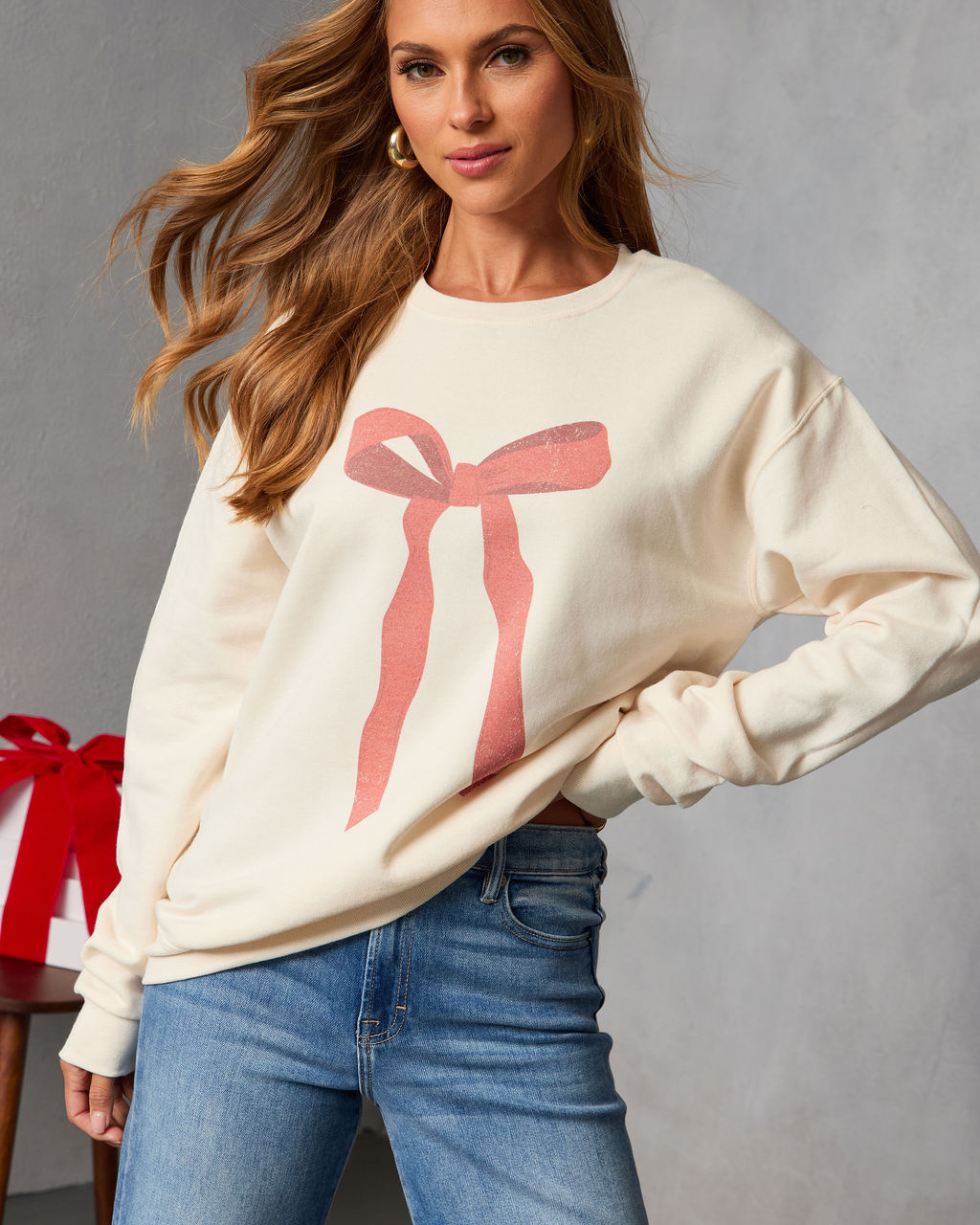 Softly Tied Bow Print Graphic Sweatshirt-Vogue Logic