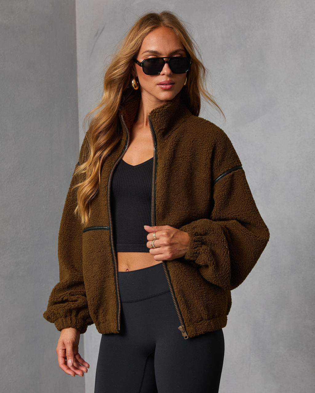 Chill Whispers Contrast Trim Shearling Jacket-Vogue Logic