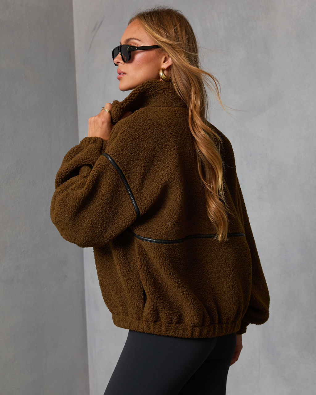 Chill Whispers Contrast Trim Shearling Jacket-Vogue Logic