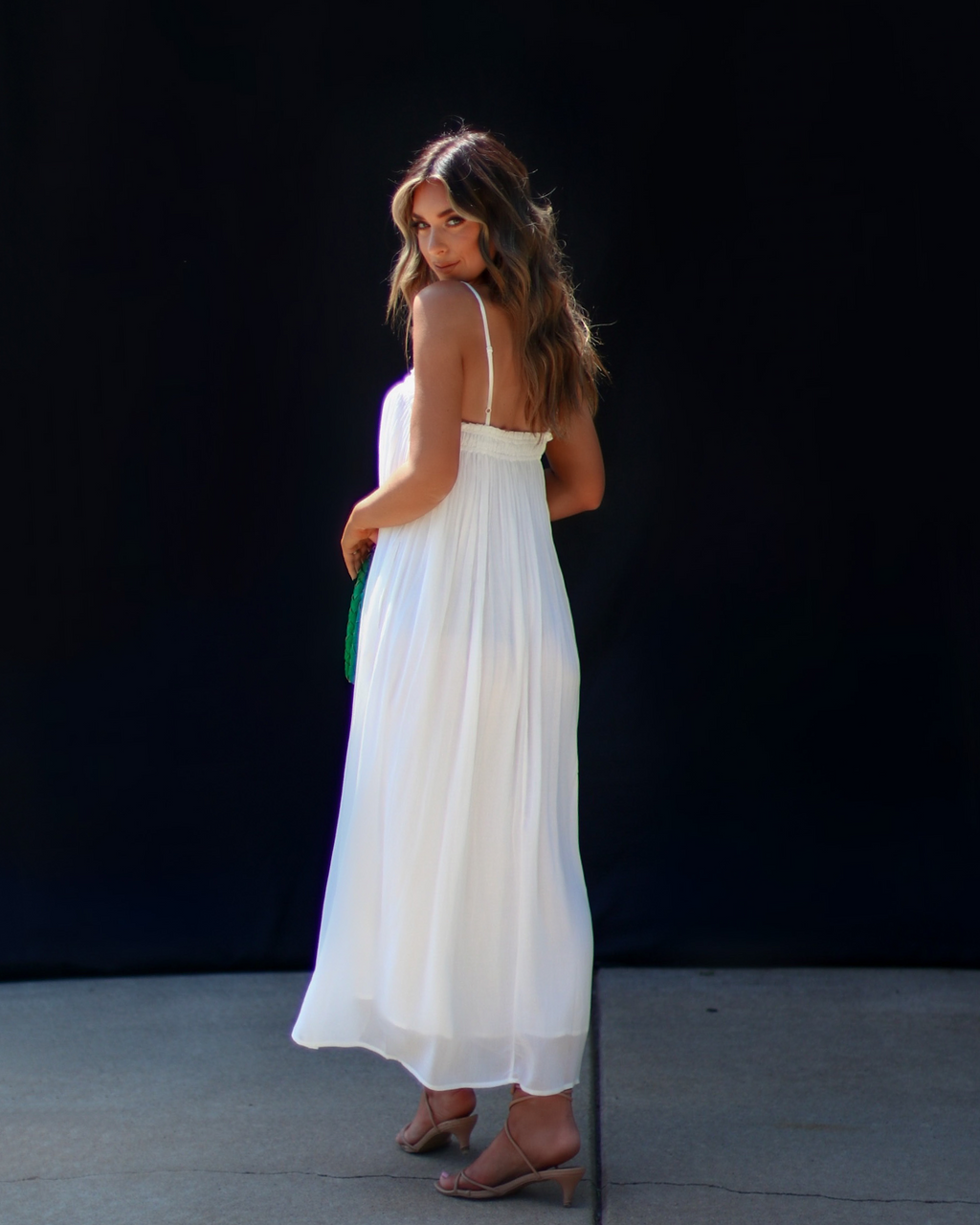 Gracia Everyday Sleeveless Pocketed Midi Dress-Vogue Logic