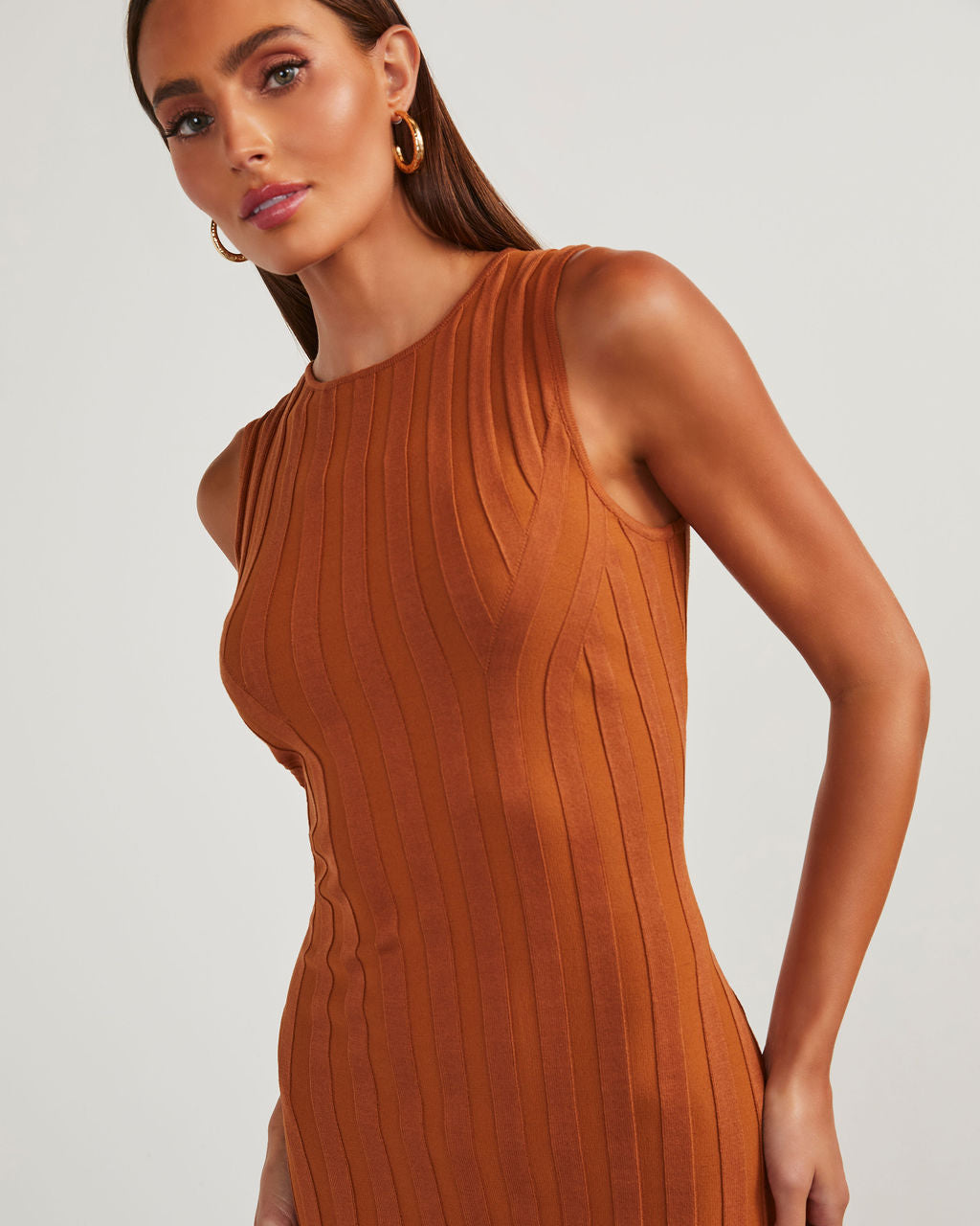 Huston Sleeveless Pleated Knit Midi Dress-Vogue Logic