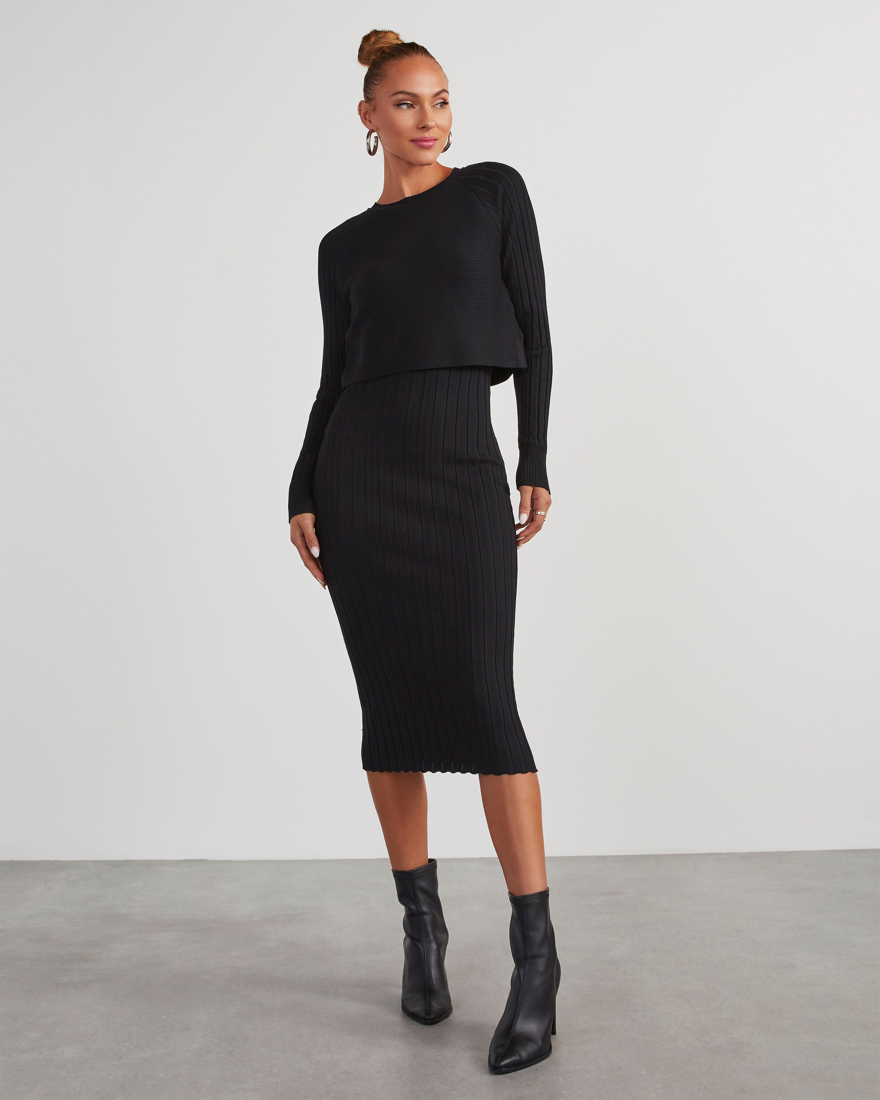 Full Of Surprises Ribbed Knit Midi Dress-Vogue Logic