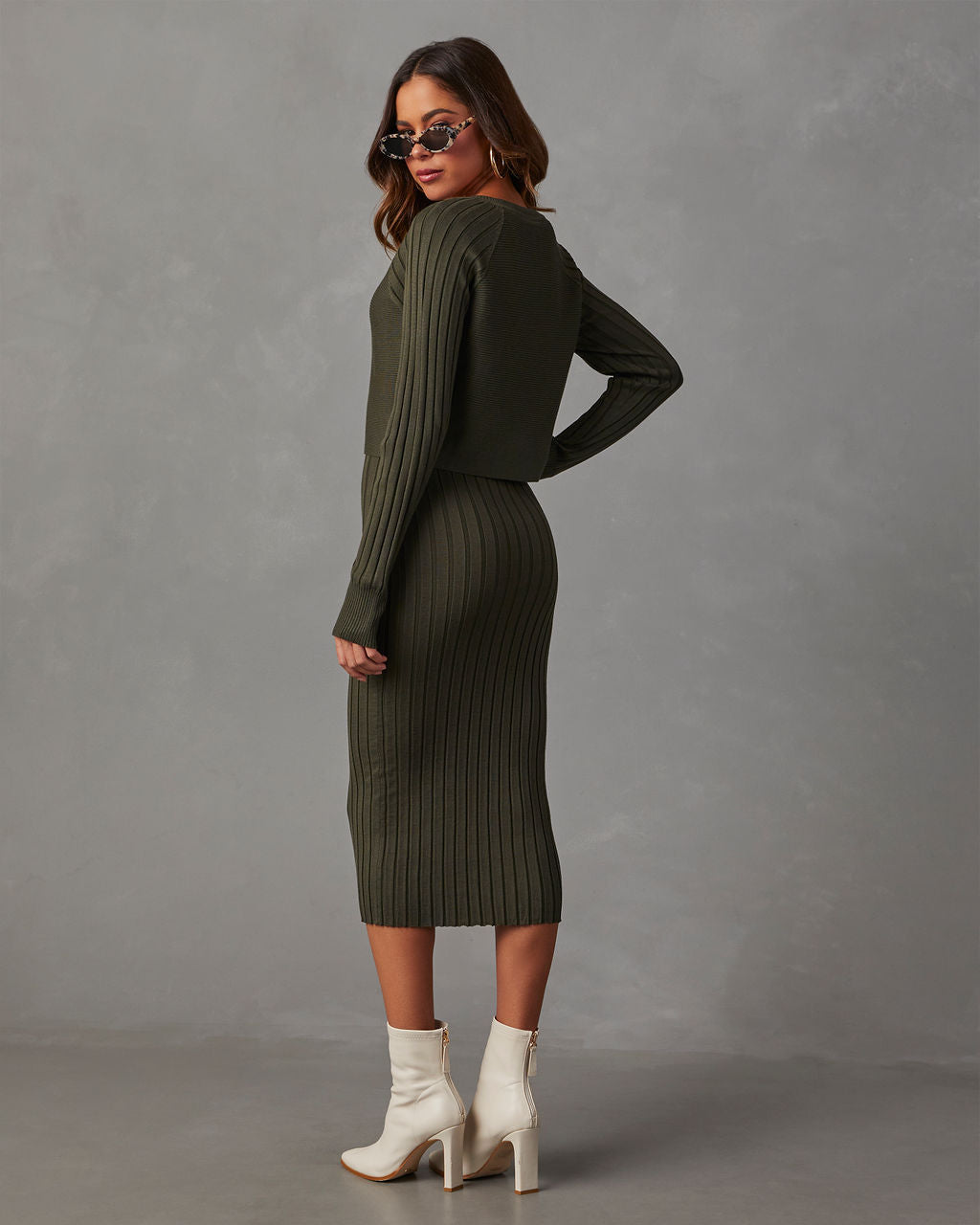 Full Of Surprises Ribbed Knit Midi Dress-Vogue Logic